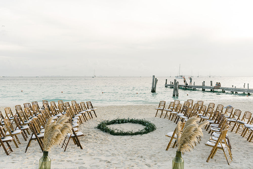 Ceremony in the round on the beach in Mexico